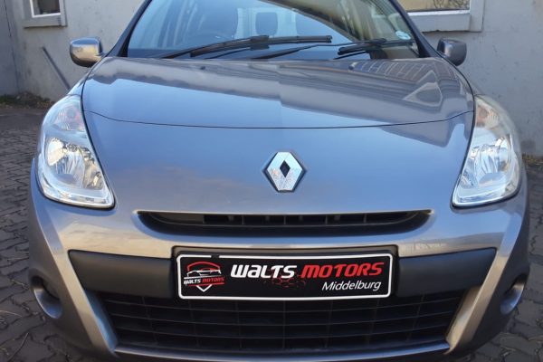 2013 Renault Clio 1.6 Yahoo 5Dr R110900 (6)